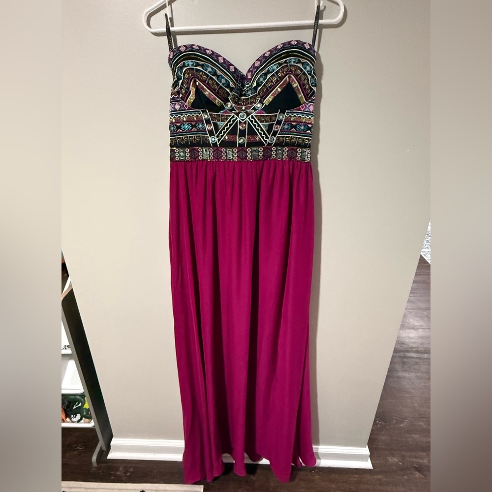 NWOT Soieblu M Strapless Embroidered Maxi Dress Fuchsia Boho Formal